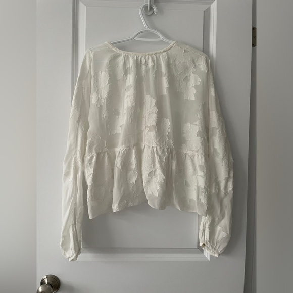 Aritzia Wilfred floral white peplum blouse - Picture 3 of 4